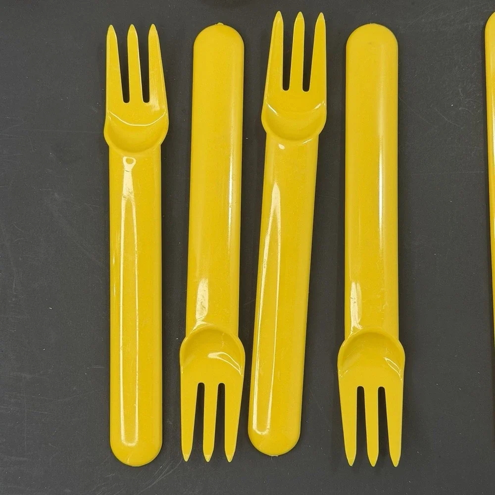 Bodum Melamine 16 Pc Flatware Set Yellow Jorgensen Vintage 80s Swiss